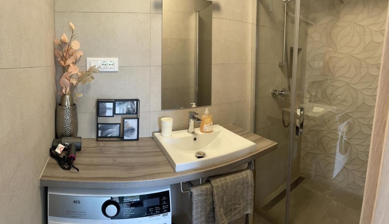 Sandra Apartments มาคาร์สกา ภายนอก รูปภาพ